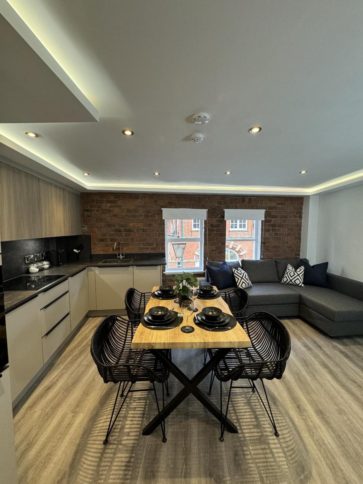 Central Hull Apartments Кингстън ъпон Хъл Екстериор снимка