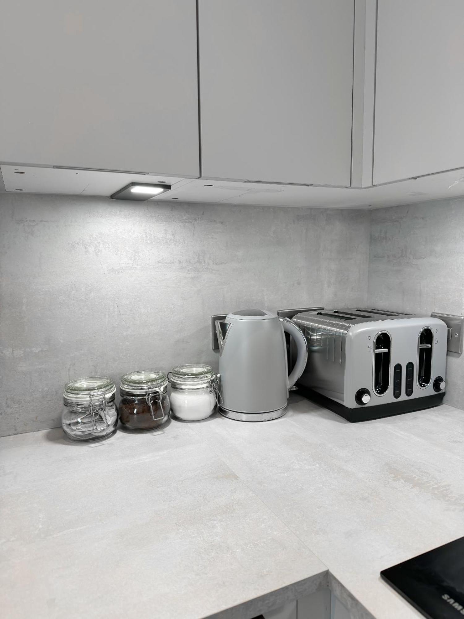 Central Hull Apartments Кингстън ъпон Хъл Стая снимка
